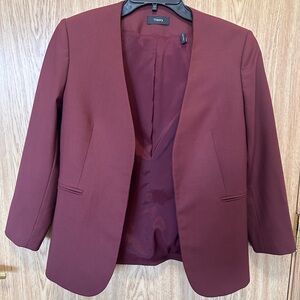New Theory Burgandy Wool Blend 3/4 Sleeve Suit Women’s 4